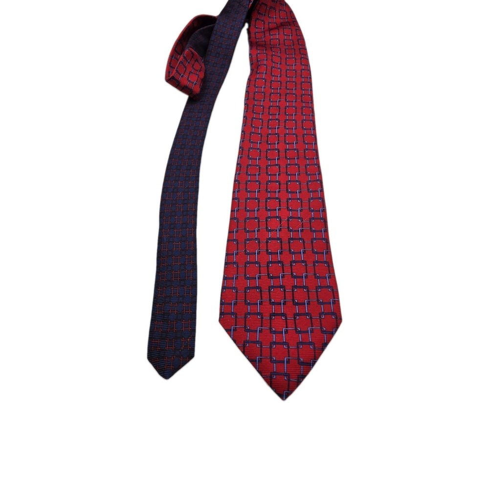 Tommy Hilfiger USA Men's Red Blue Geometric Pattern Constrast 100% Silk Neck Tie